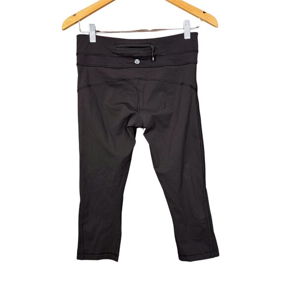Lululemon Run Inspire Crop II Mesh Panel Leggings Size 6 Black Capri Pants - Picture 2 of 5